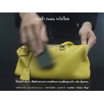 แชมพูทำความสะอาดหนังทุกชนิด ผ้าใบ หนังสังเคราะห์ (Combi Foam) PRADA
