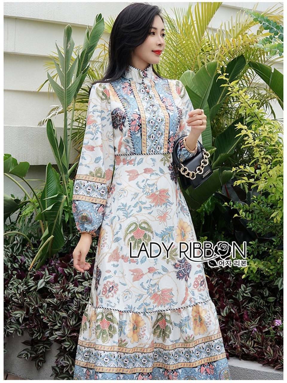 Dress เดรสตัวยาวพิมพ์ลายดอกไม้