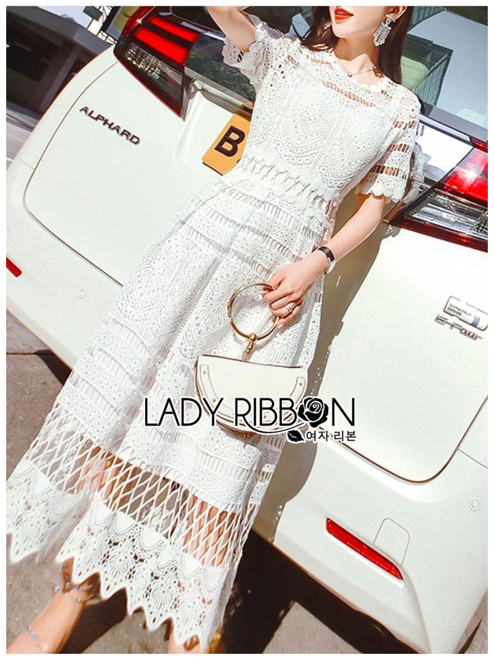 Lace Dress เดรสผ้าลูกไม้สีขาวทอสลับลาย