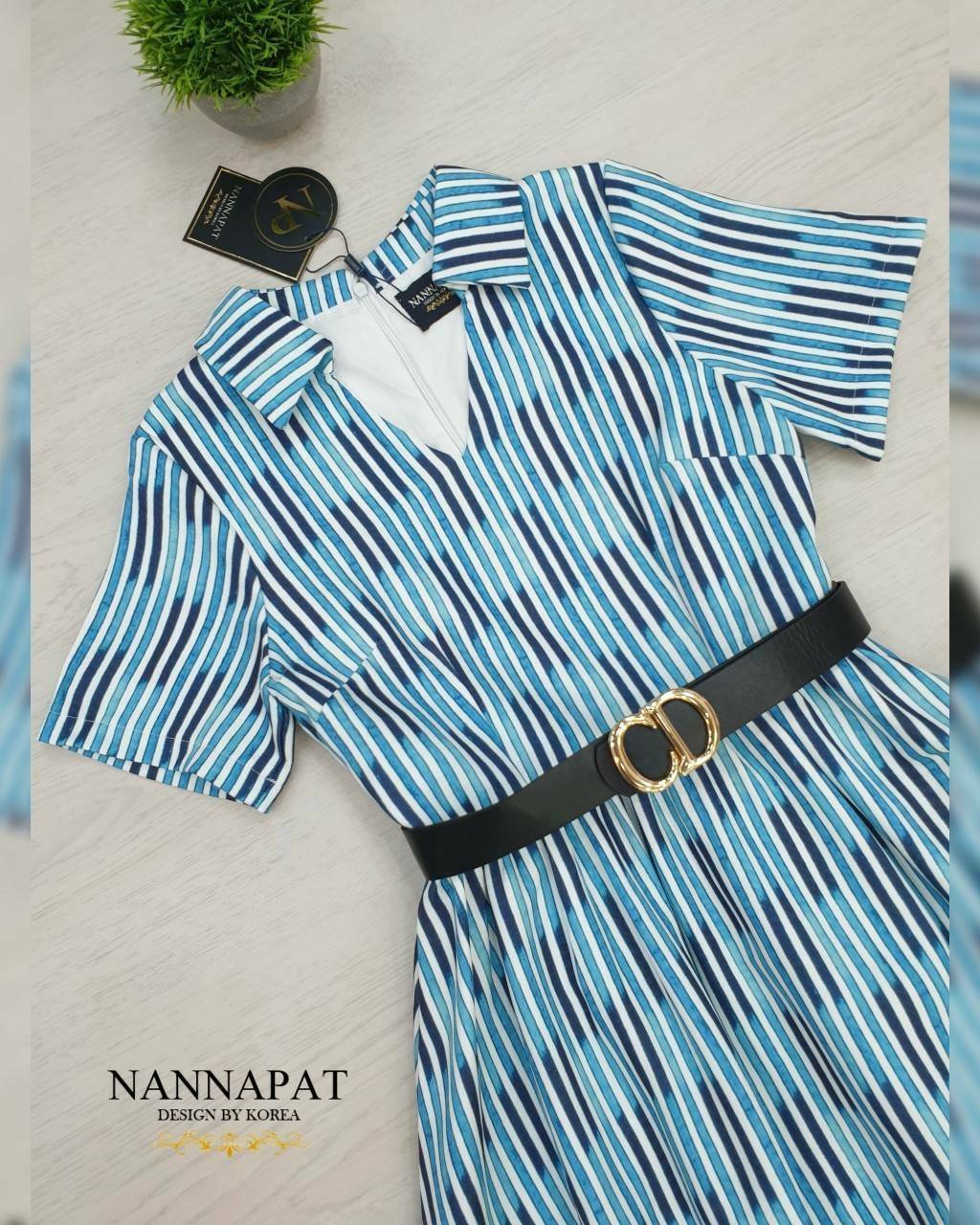 เดรสพิมพ์ลายพร้อมเข็มขลัด