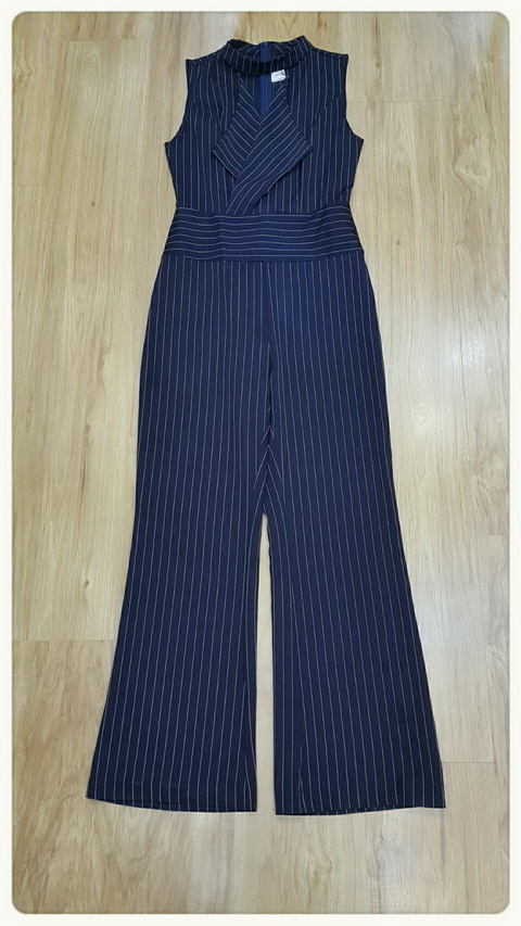 ชุดจั๊มสูทเกาหลีผ้าทอเนื้อดีผ้านุ่มสีกรมลายริ้ว