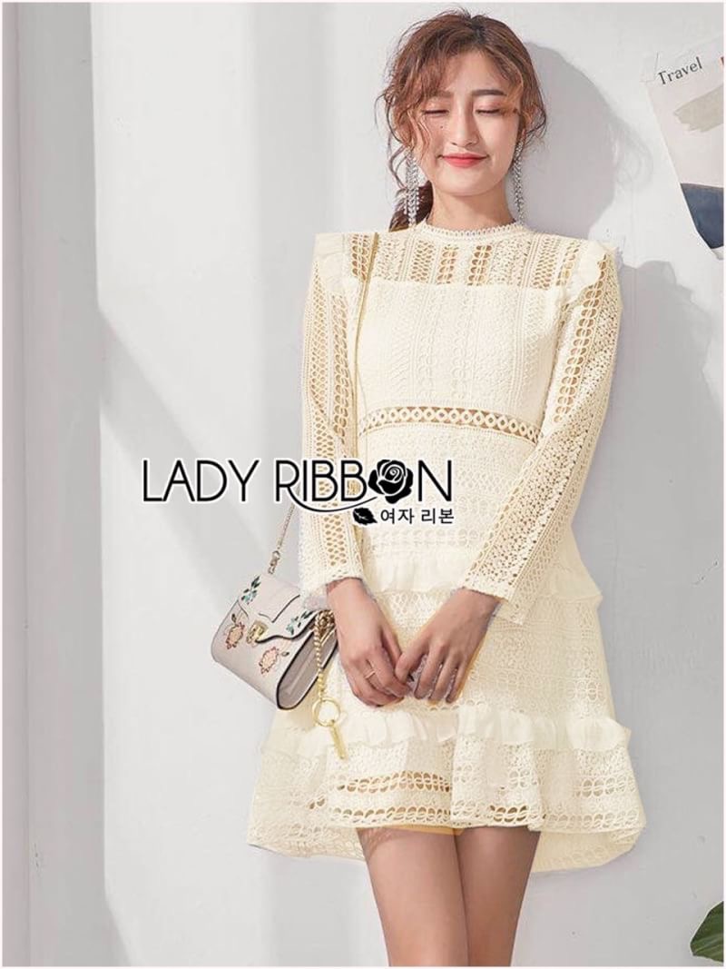 Lace Dress เดรสผ้าลูกไม้สีพาสเทลตกแต่งระบาย