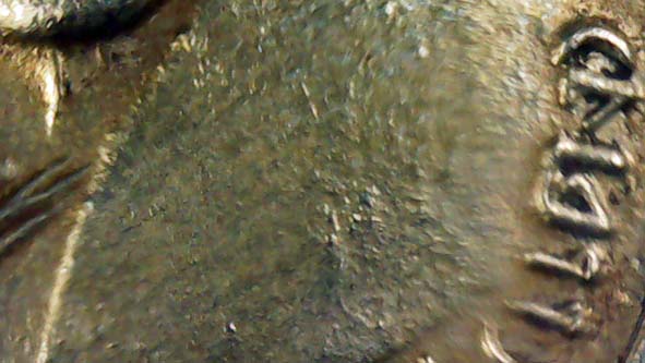 เหรียญรุนสองแจกพ่อครัวเนื้ออัลปาก้าหลวงพ่อแดงวัดเขาบันไดอิฐ องค์ที่ 1