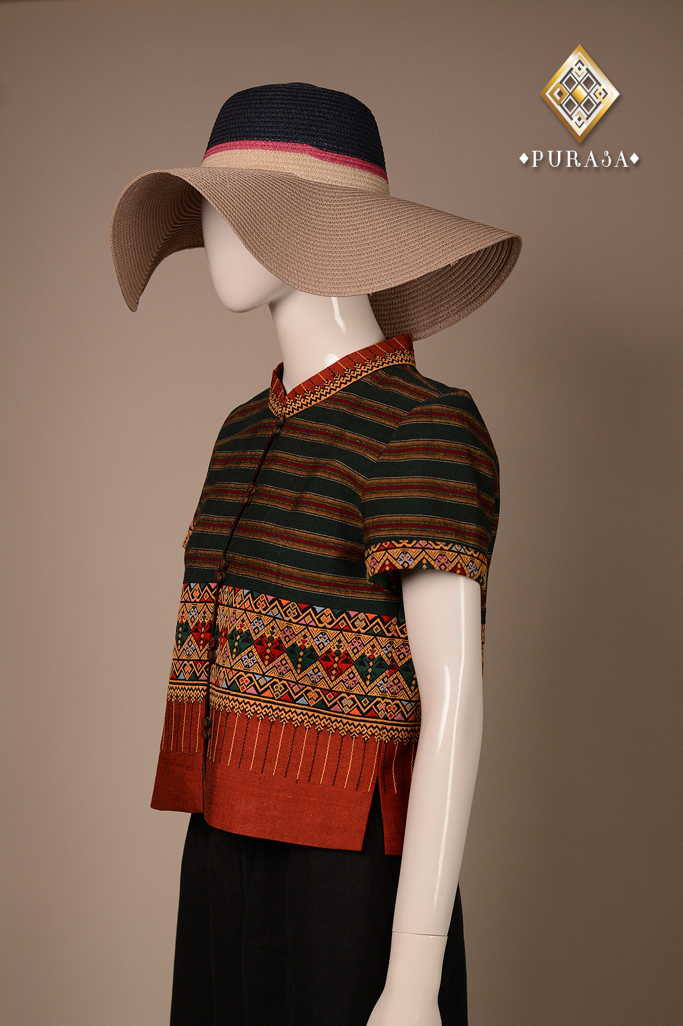 เสื้อแต่งจก