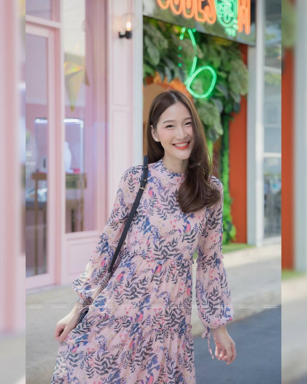 เดรสยาวซิปหลัง แขนยาวพองๆน่ารัก