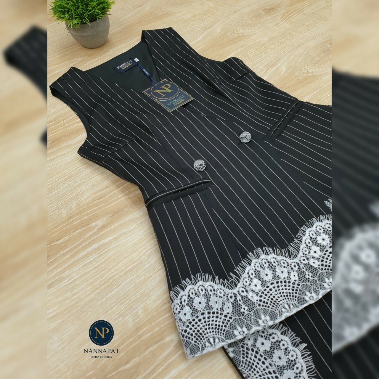 ผ้าลูกไม้เสื้อกระดุมหน้ามีซับใน