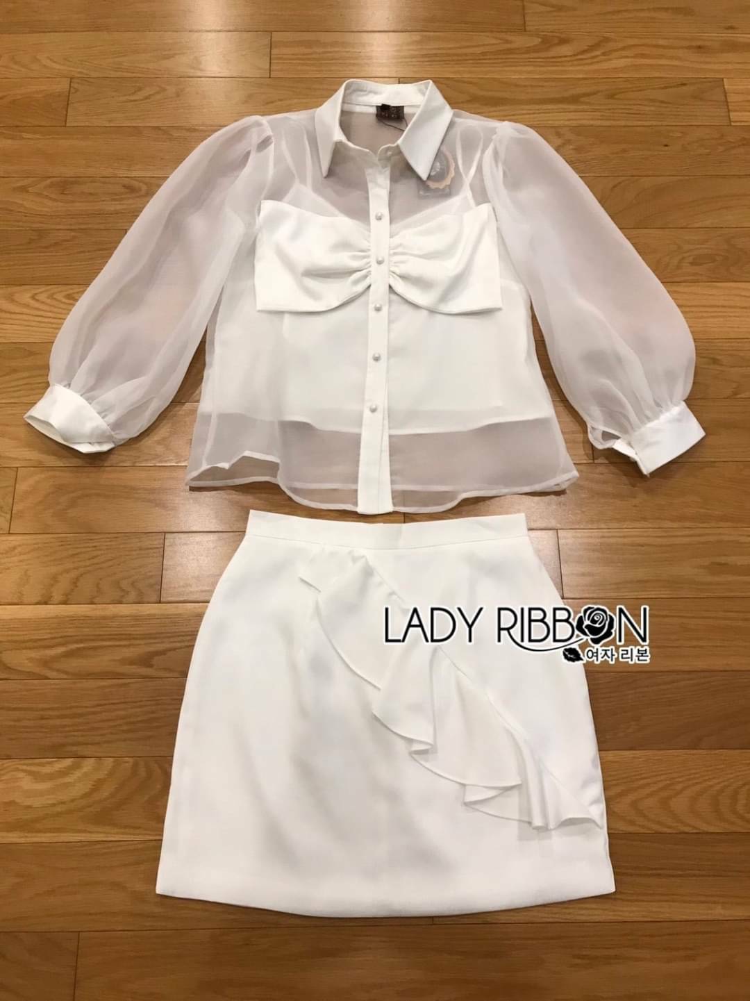ซ็ตเสื้อเชิ้ตผ้าจอร์เจียสีขาว