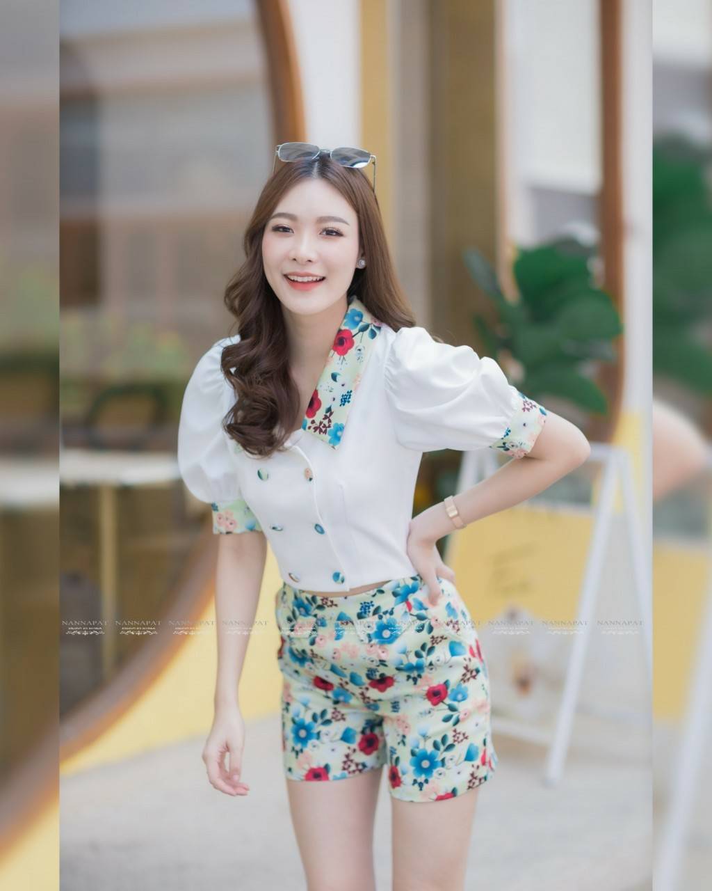 เสื้อกระดุมหน้า กางเกงมีกระเป๋าข้าง ลายดอกไม้