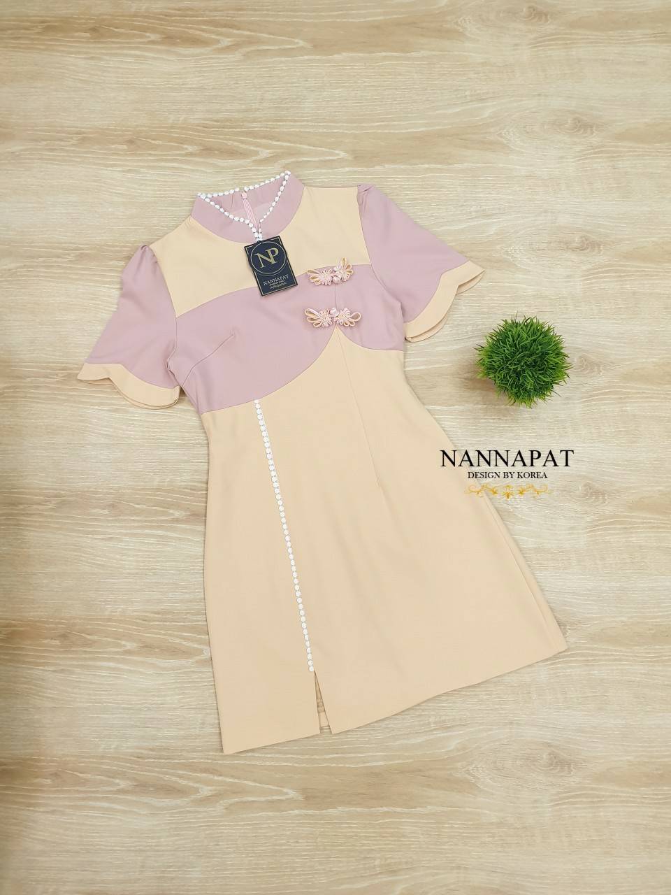 เดรสกีเพ้าซิปหลังสีทูโทนหวานๆ