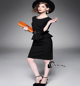 dress สีดำแต่งระบายช่วงเอว