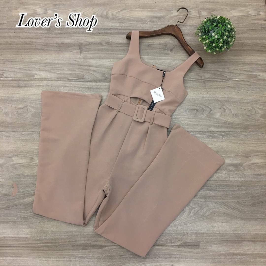 จั้มสูทขายยาวลุคเรียบหรูดูไฮโซ