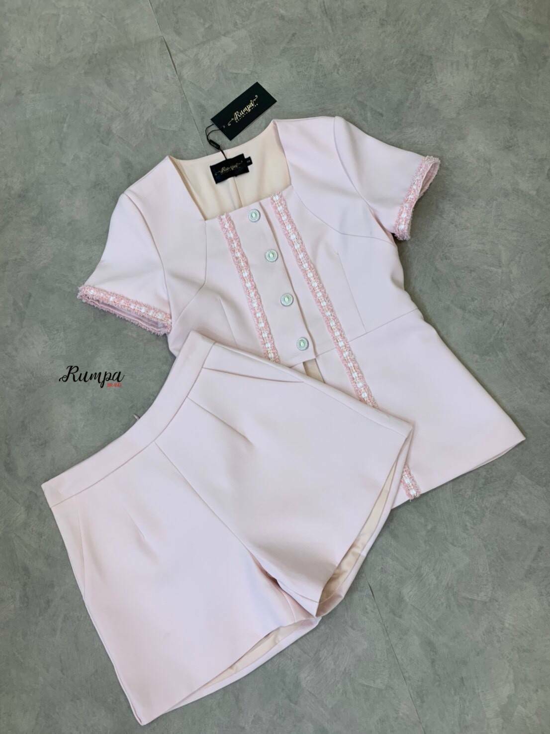 ชุดเซตเสื้อแขนสั้นดีเทลแต่งแถบฟรุ้งฟริ้ง