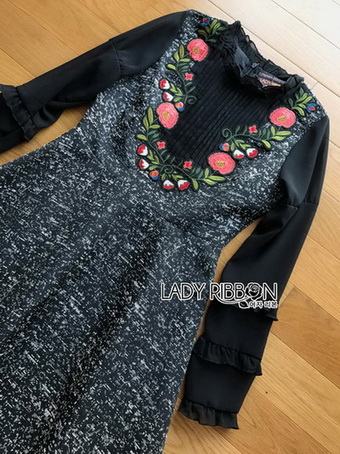 Lady Heidi Flower Black Tweed Dress