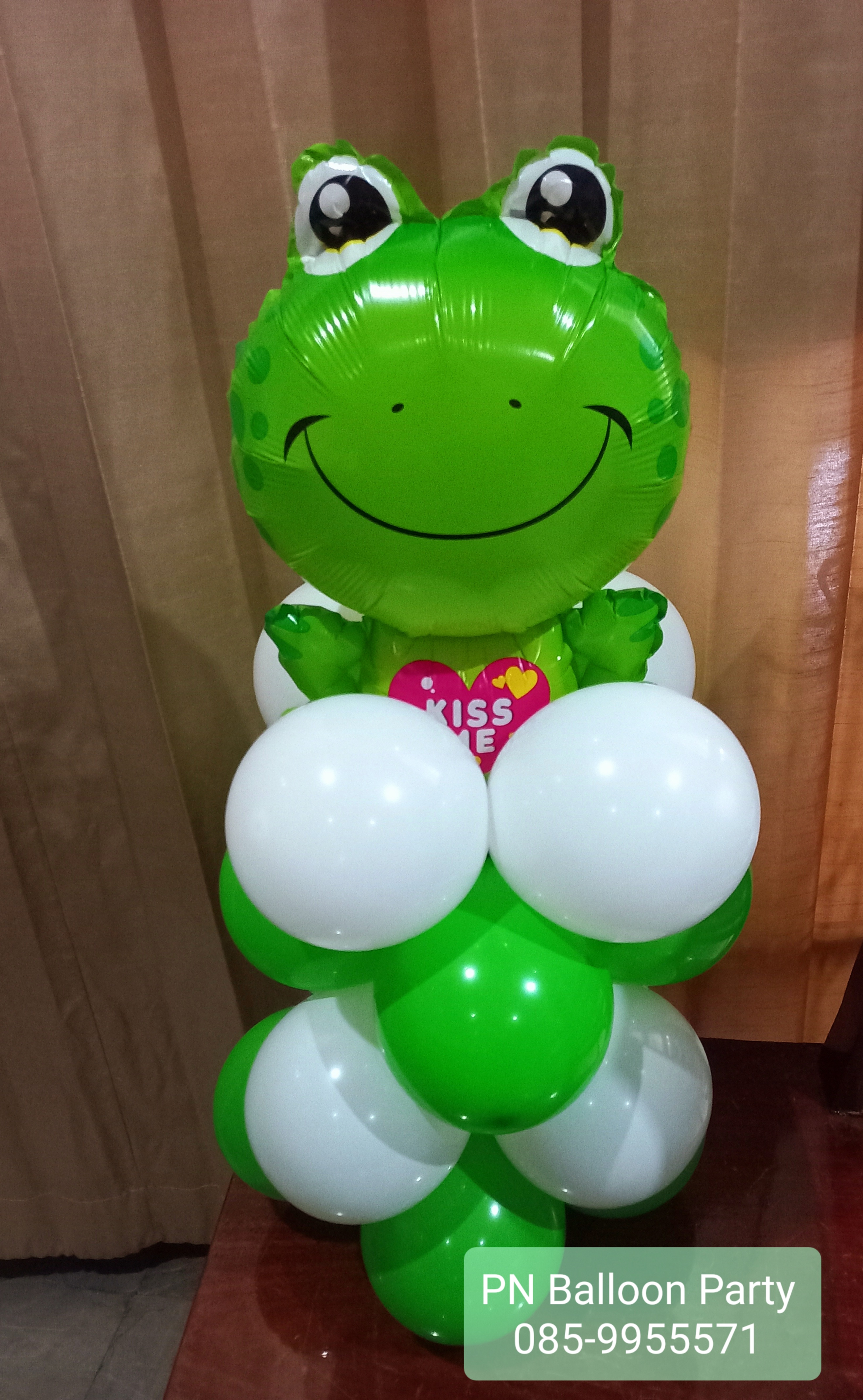 ลูกโป่งกบเคโระแบบวางตั้งพื้น 4 ชั้น frog balloon