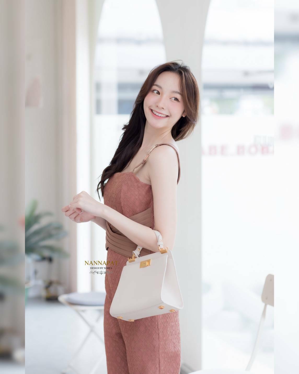 จั้มสูทผ้าลูกไม้เนื้อดี