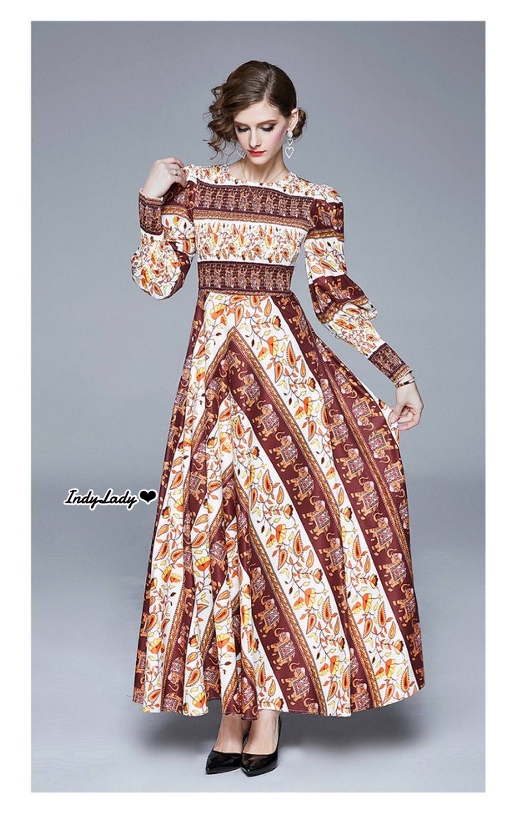 Dress ช่วงอกเป็นสม๊อก