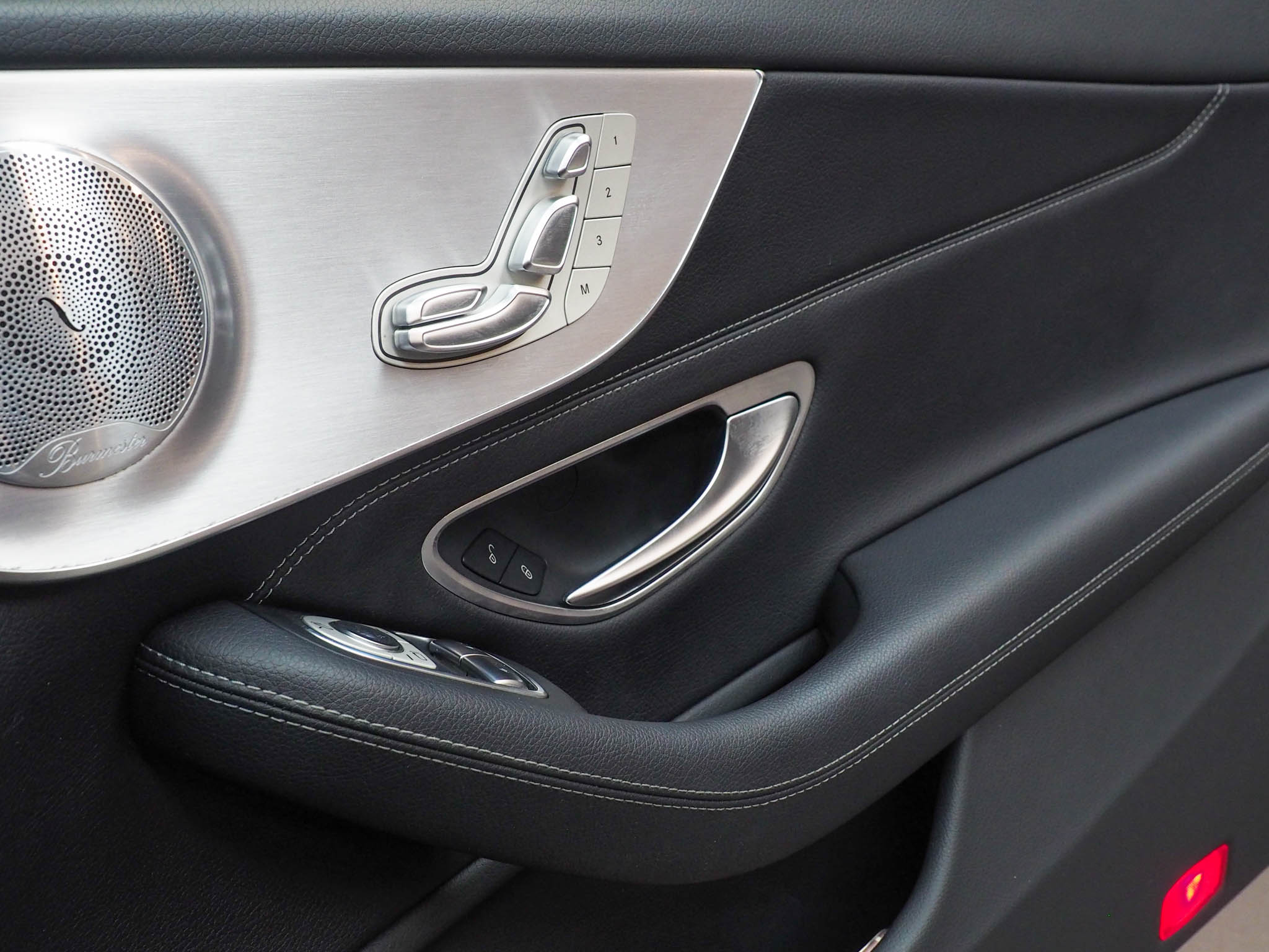 จองแล้ว C200 Coupe AMG W205