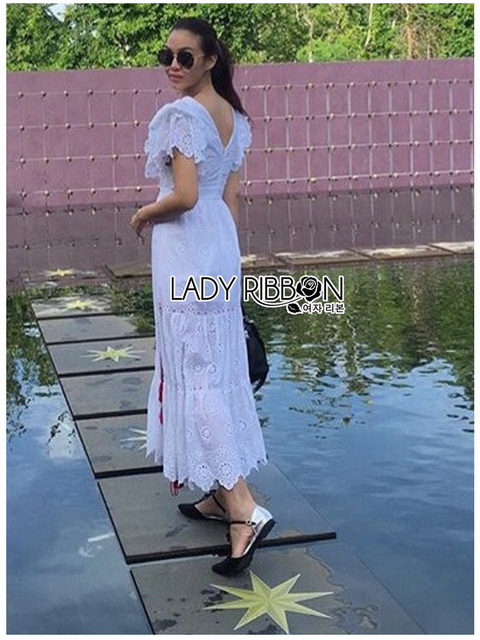 Dress เดรสยาวผ้าคอตตอนสีขาวปักและฉลุลายดอกไม้