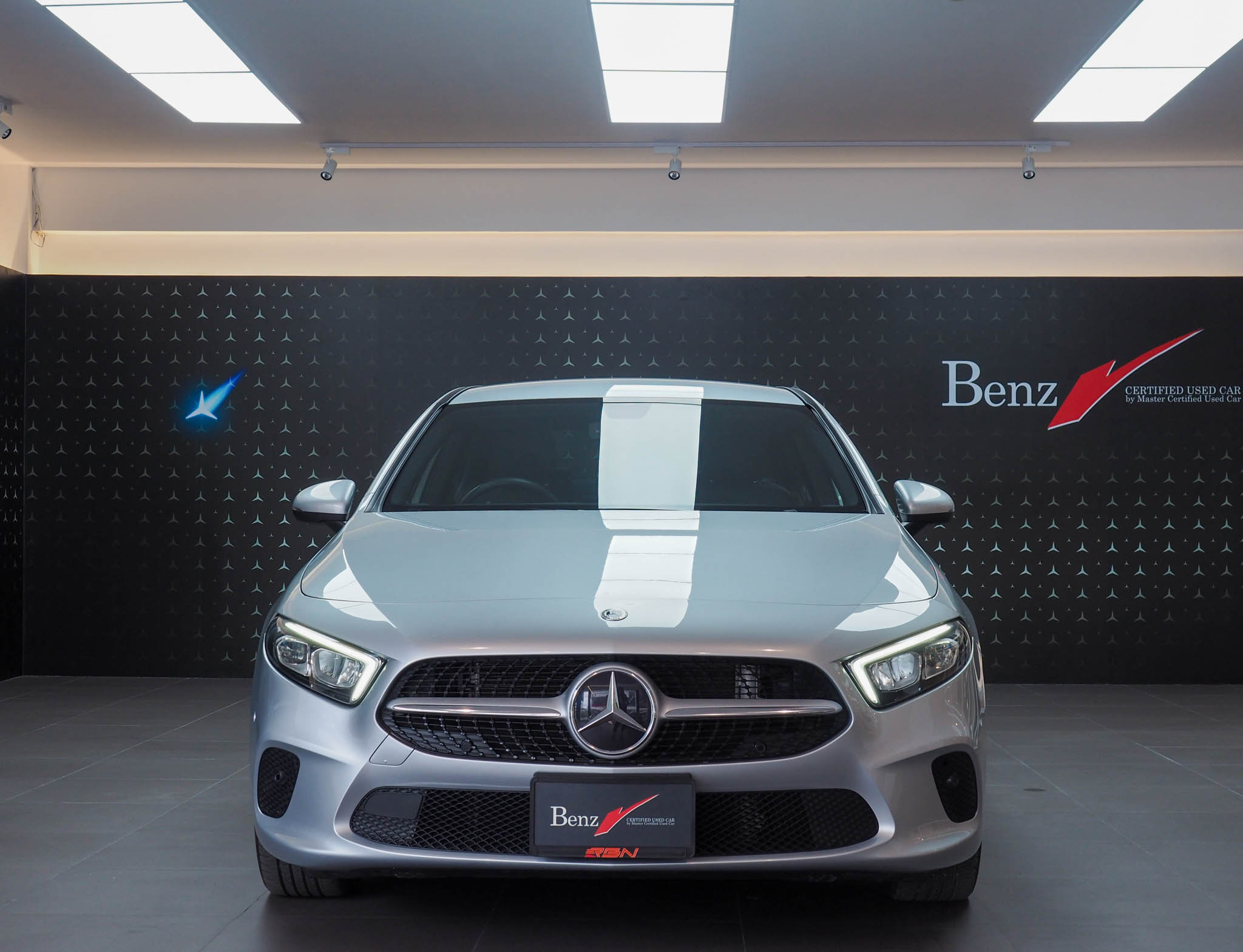 จองแล้ว A200 Progressive W177