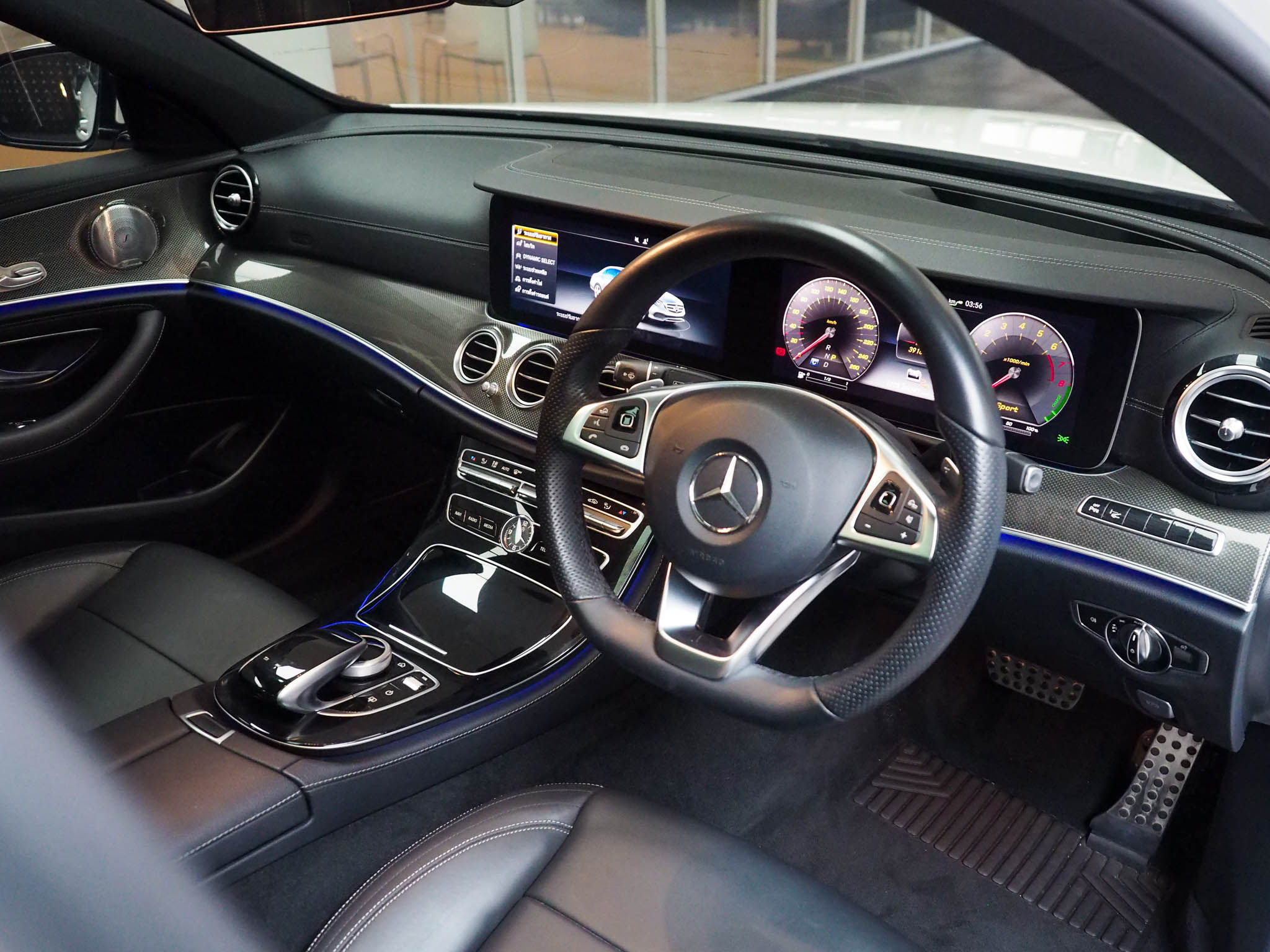 จองแล้ว E350e AMG Plug in Hybrid W213