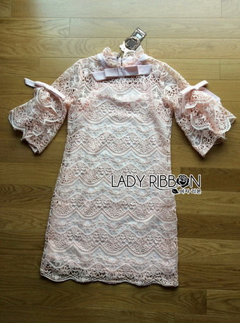 Lady Ann Boleyn Modern Vintage Lace Dress