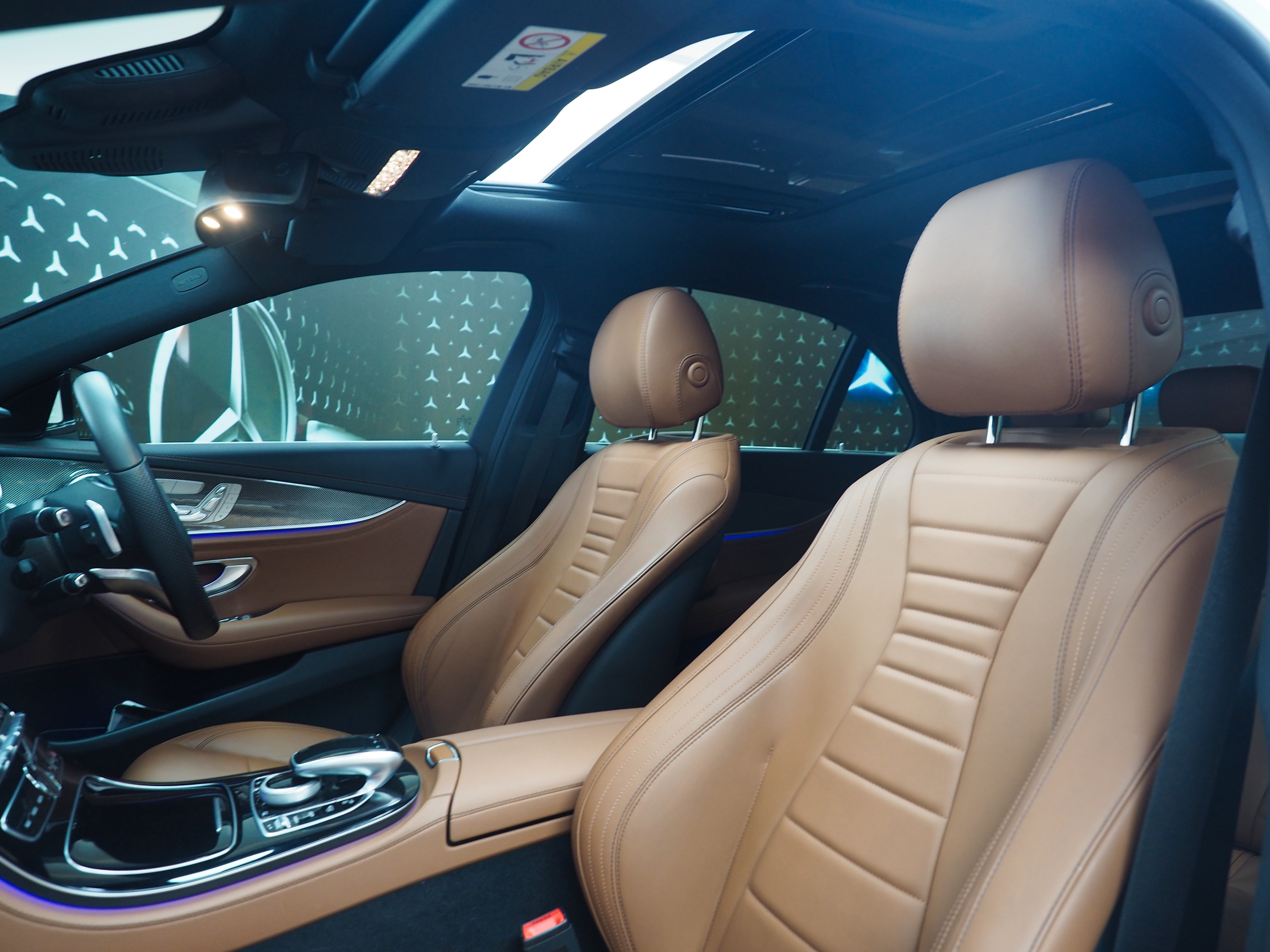 จองแล้ว E350e AMG Plug in Hybrid W213