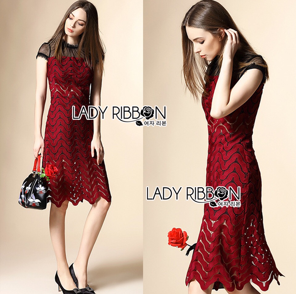 Lady Ribbon's Made 🎀 Lady Grace Smart Sexy Red Lace Evening Dress เดรสคอสูงผ้าลูกไม้สีแดงเบอร์กันดีสุดเซ็กซี่ ตัวนี้เหมาะกับใส่ออกงานหรือใส่ไปทำงานก็ได้ค่ะ