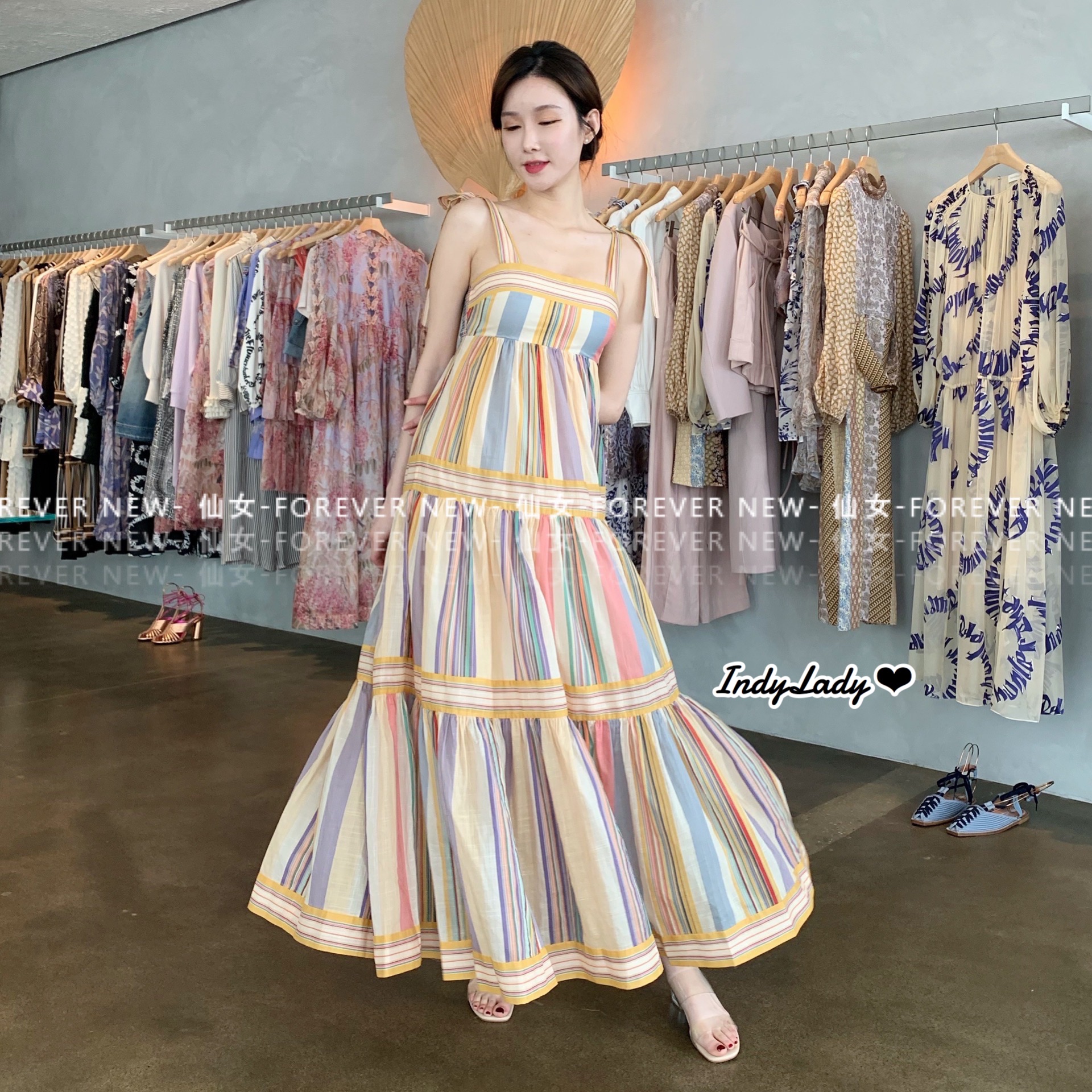 เดรสสายเดี่ยว งานสวย