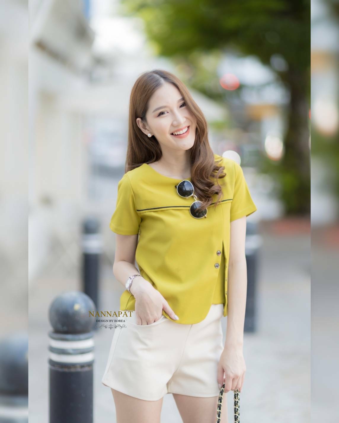 เสื้อซิปข้าง ดีไซน์เก๋ไก๋ แต่งกระดุม