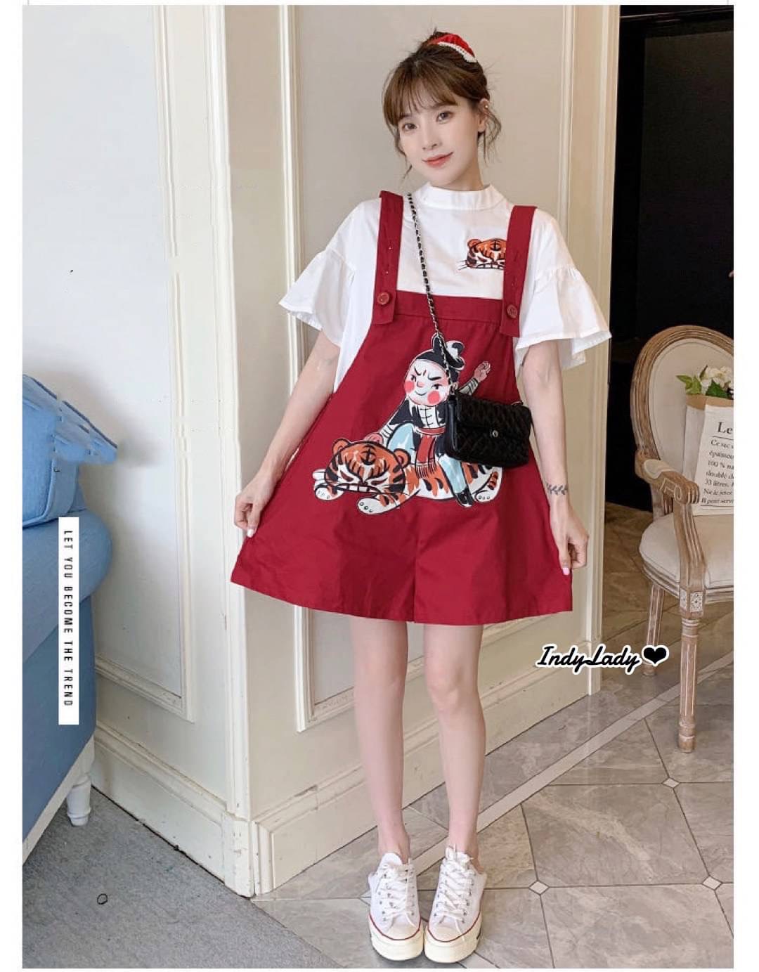 เสื้อเดรสเอี๊ยมตัวเสื้อแขนสั้นชายบาน