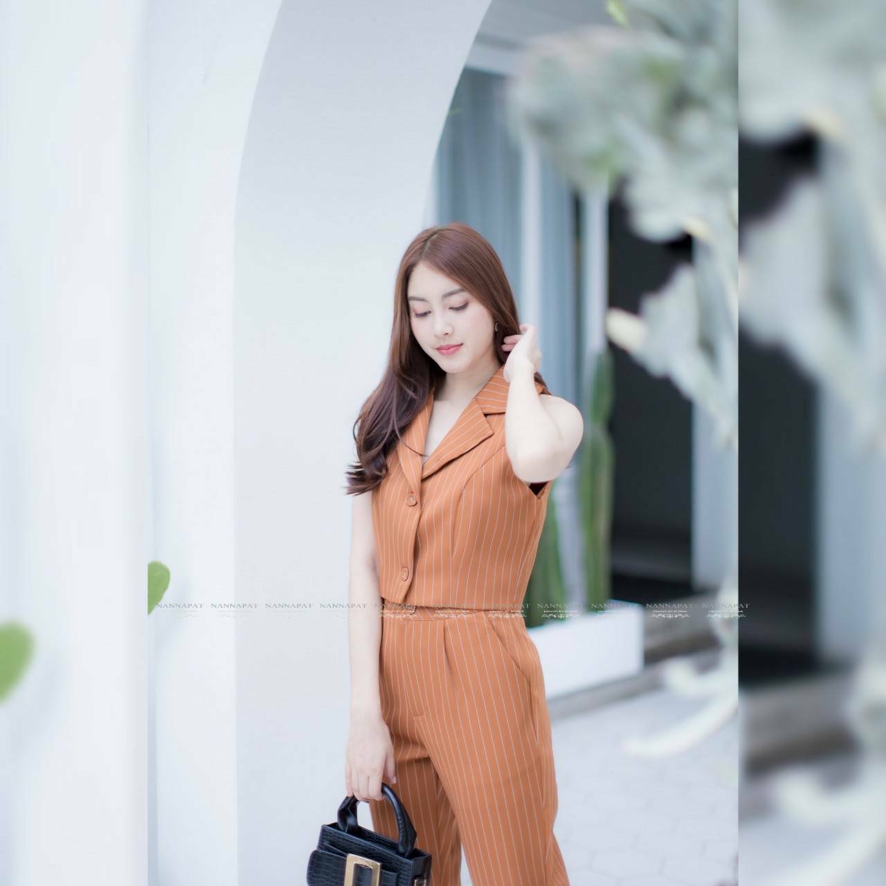 เสื้อแขนกุด คอปกกระดุมหน้า