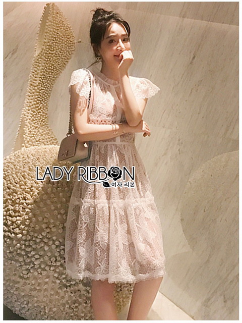 เดรสผ้าลูกไม้ทอลายใบเมเปิ้ล