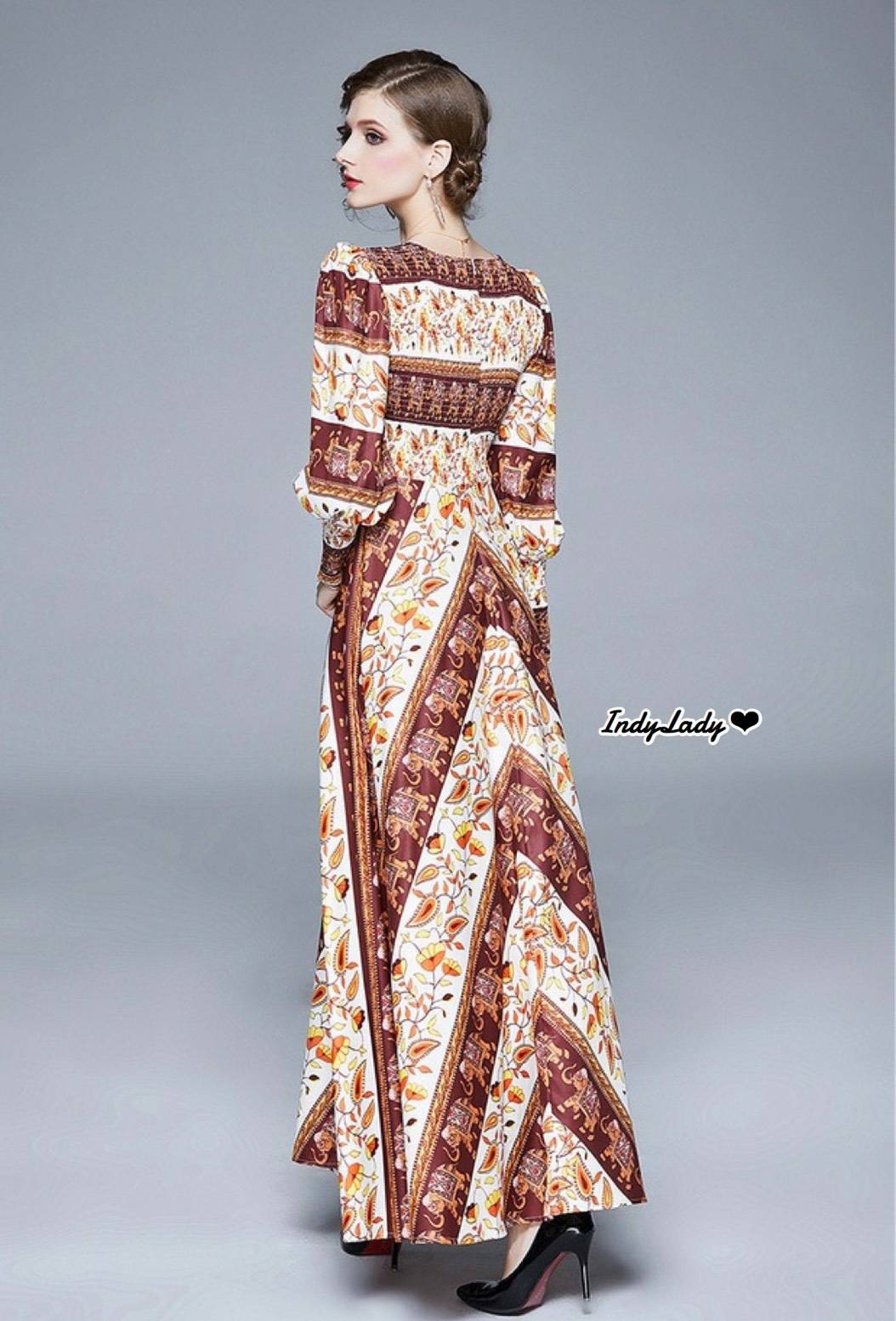 Dress ช่วงอกเป็นสม๊อก