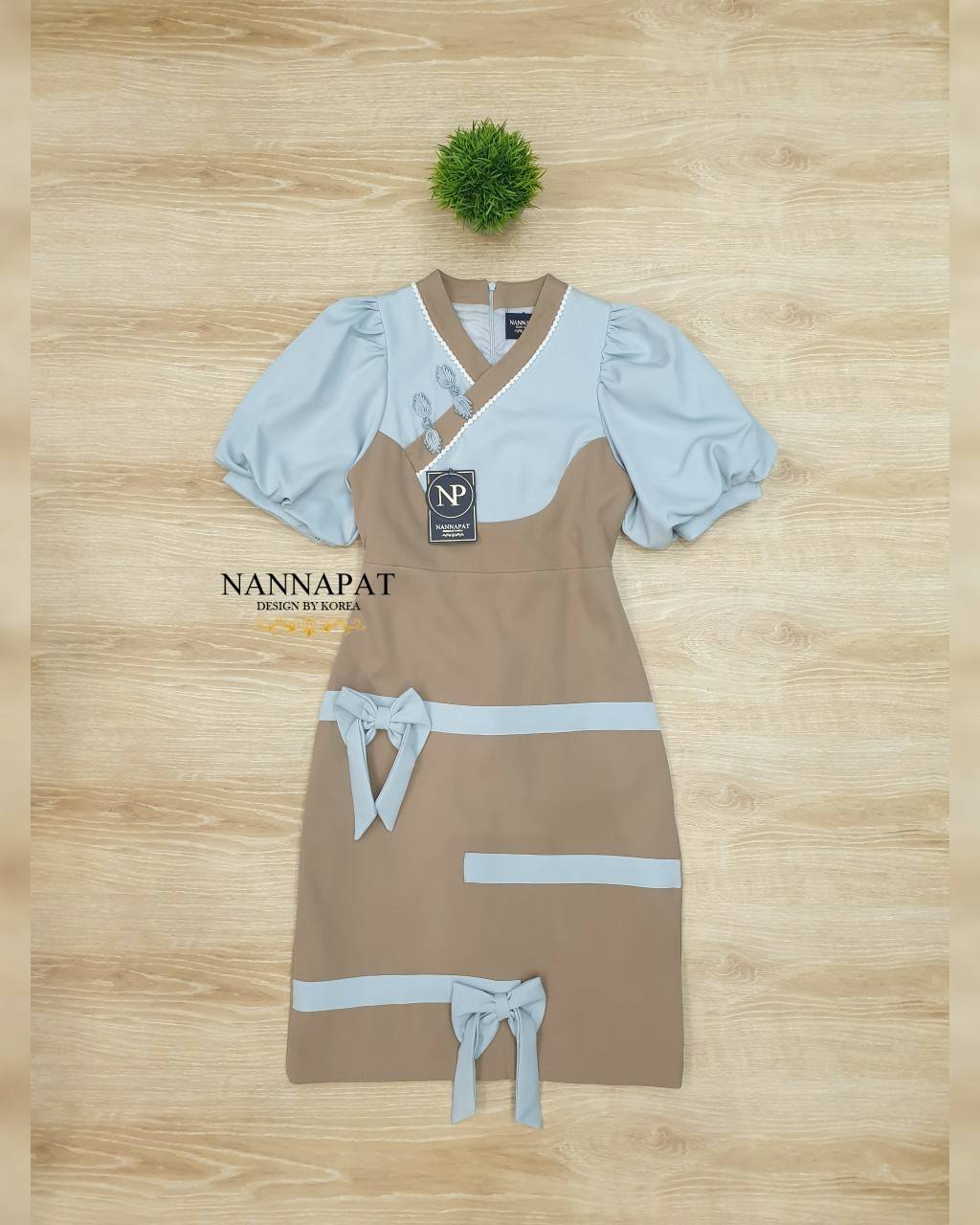 เดรสงานซิปหลัง