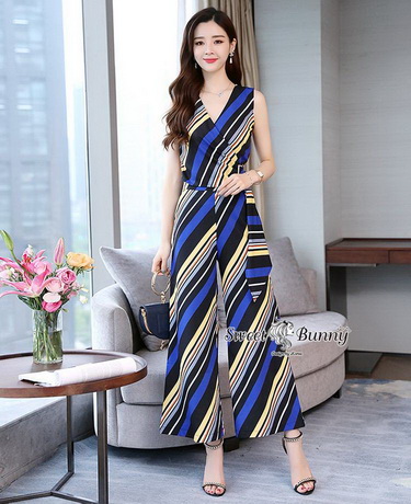 ผ้าดี พิมพ์ลายริ้วขวางสีน้ำเงินทั้งชุด ลายพิมพ์สวยเก๋