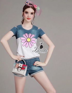 Lady Ribbon Online เสื้อผ้าออนไลน์ online ขายส่ง เลดี้ริบบอน Lavidaเสื้อผ้า LV11280716 🍭Korea Design By Lavida stitching sequins sunflowers embroidery slim strapless top chic pants denim