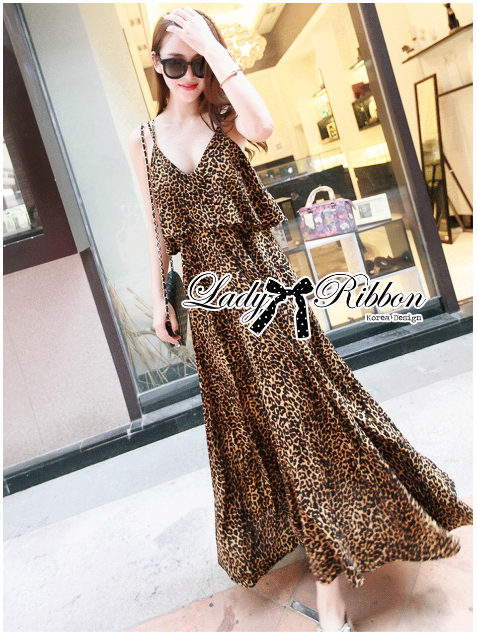 Ladyribbon Lady Ribbon เสื้อผ้าพร้อมส่ง เสื้อผ้า Lady Ribbon พร้อมส่ง เลดี้ริบบอน 💖ราคา 690 บาท💖 LR17230216 🎀 Lady Ribbon's Made 🎀 Lady Dita Sexy Leopard Printed Maxi Dress