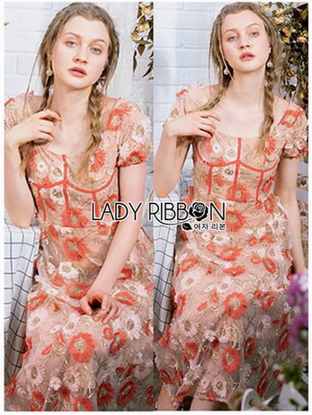 Lace Dress เดรสผ้าลูกไม้ทอลายดอกเดซี่สีพีช