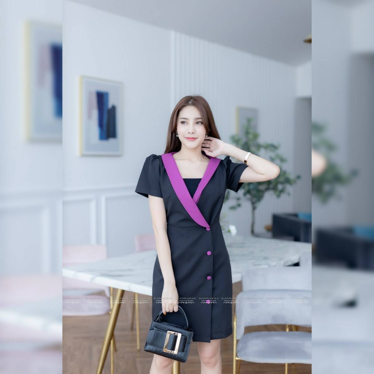 เดรสกระดุมหน้าสีทูโทน