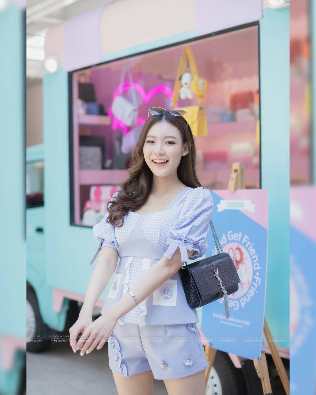 เสื้อซิปหลัง มีซับในอย่างดี