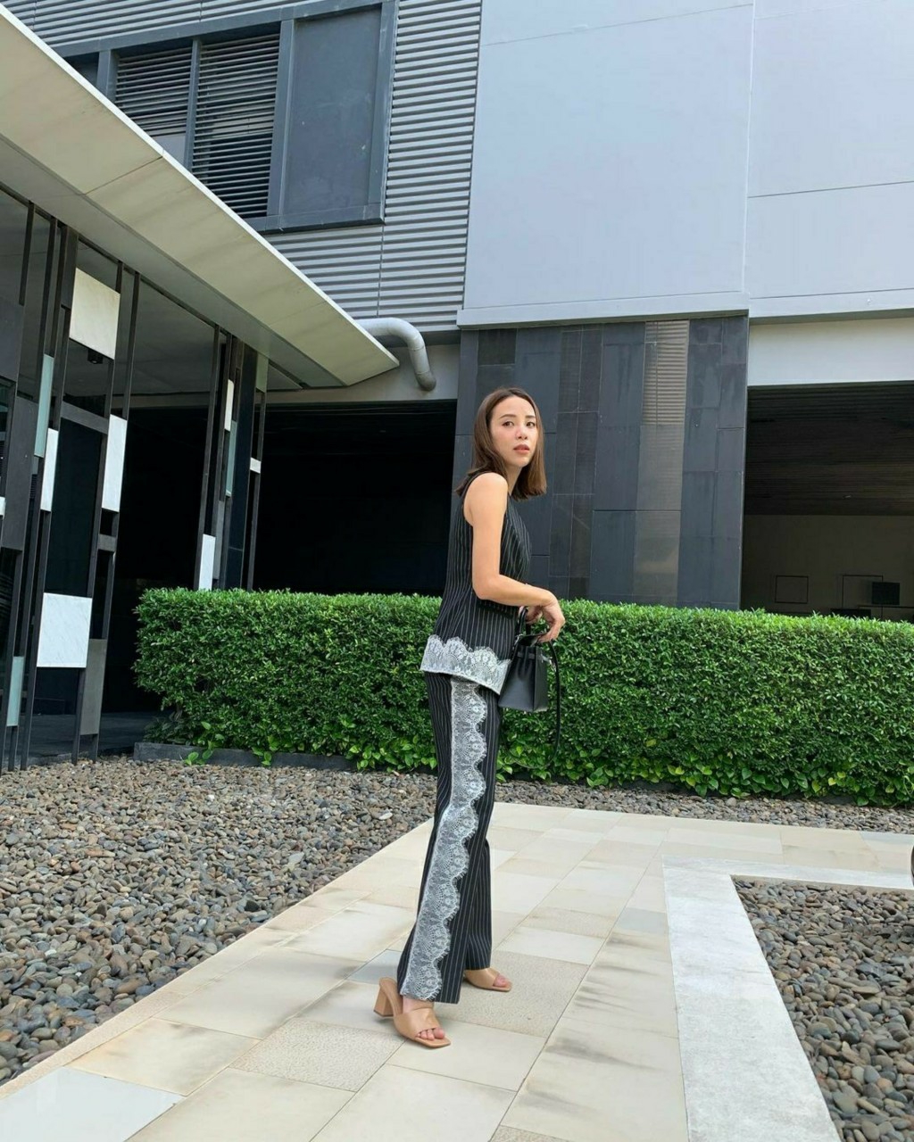 ผ้าลูกไม้เสื้อกระดุมหน้ามีซับใน