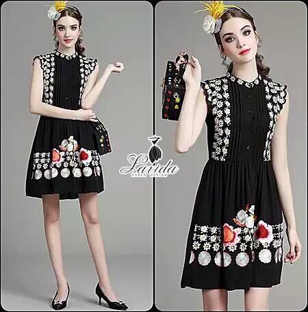 Lavida luxury white floral embroidered O neck black dress