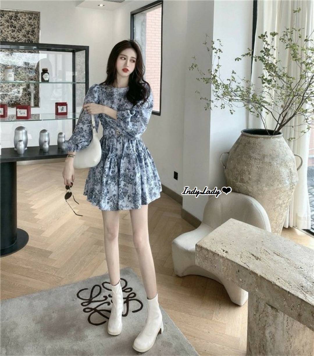 มินิเดรสทรงสวยแขนยาว