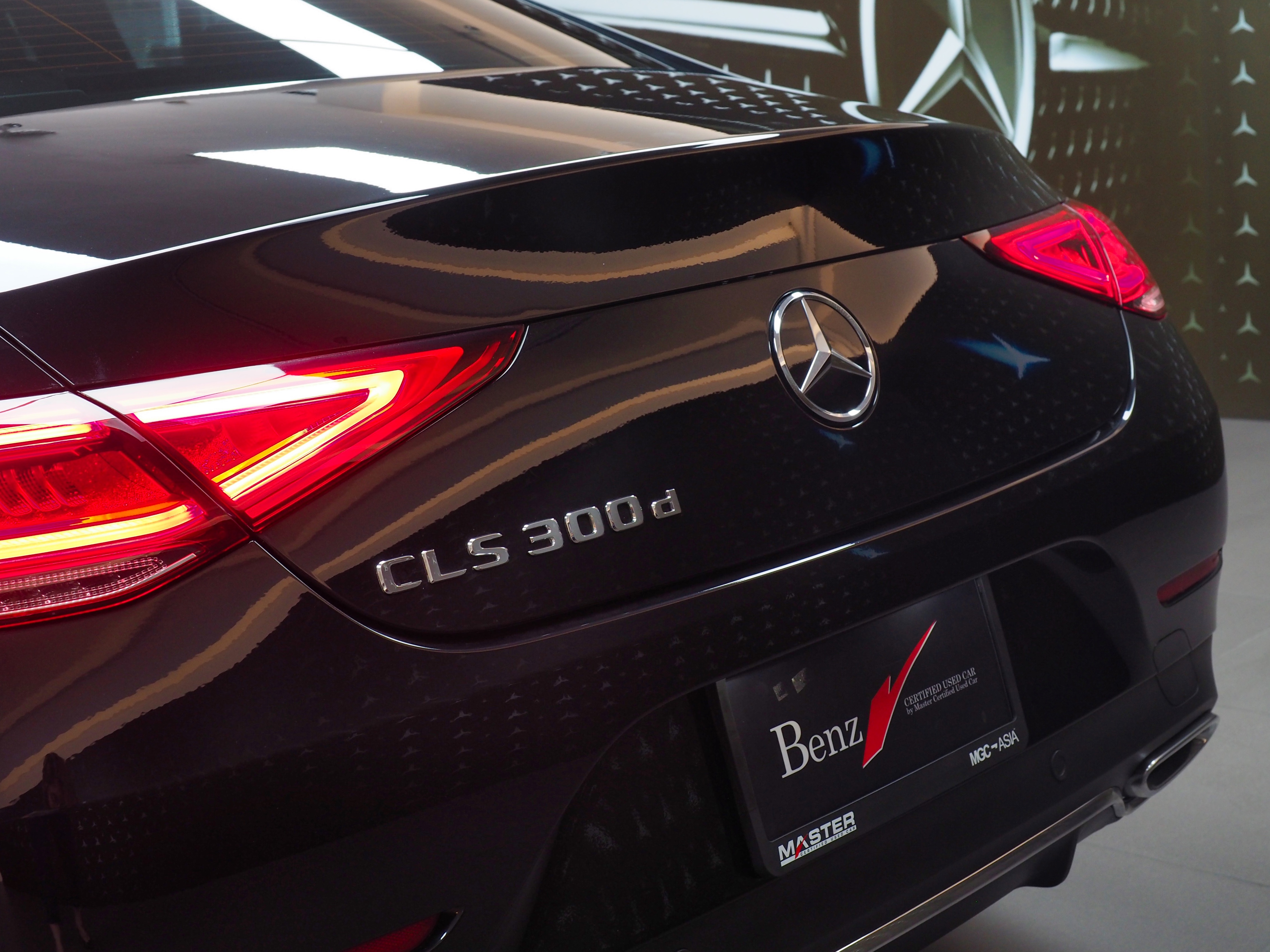 จองแล้ว CLS300d AMG Premium W257