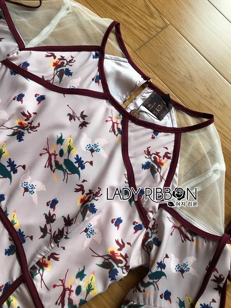 เดรสผ้าเครปพิมพ์ลายดอกไม้ตกแต่งริบบิ้น