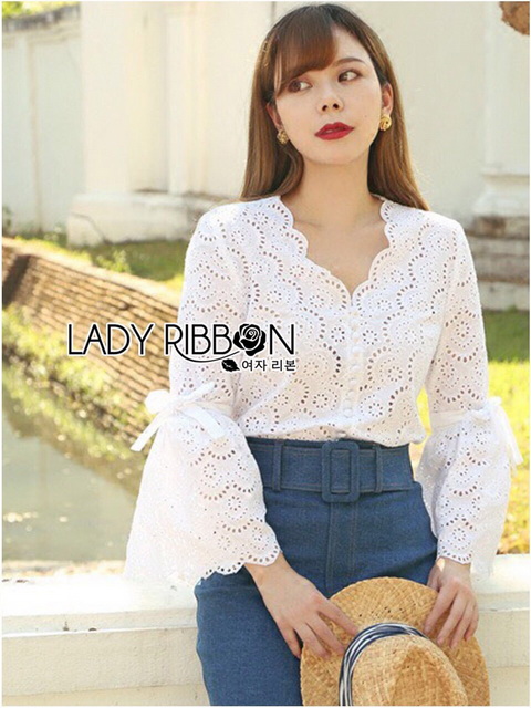 เสื้อผ้าคอตตอนฉลุลายตกแต่งริบบิ้น