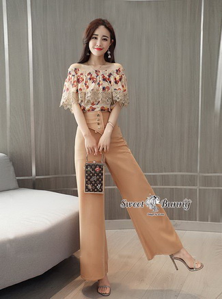 ผ้าระบายปิดอกต่อชายลูกไม้ ใส่คู่กับกางเกงขากว้างเอวสูง