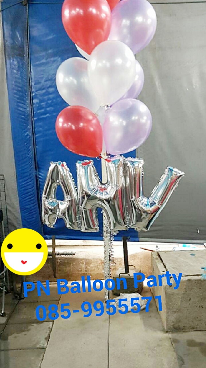 วันครบรอบ ANV ย่อมาจาก Anniversary ช่อลูกโป่งสวรรค์ 10 ใบ พร้อมตัวอักษร 3 ตัว ฟรีฐานฟรุ้งฟริ๊ง