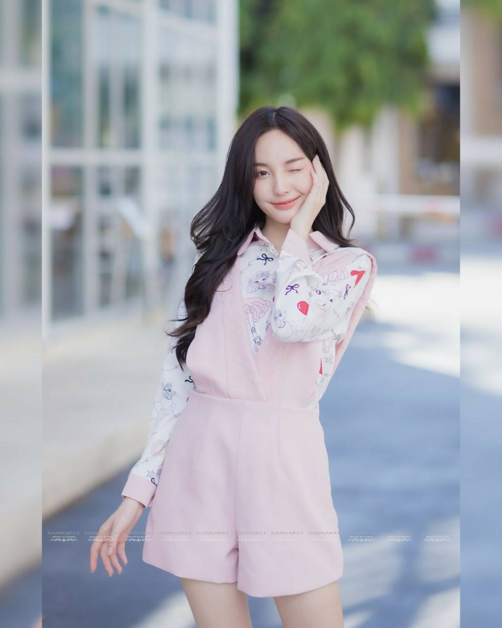 เสื้อกระดุมหน้า พิมพ์ลายเก๋