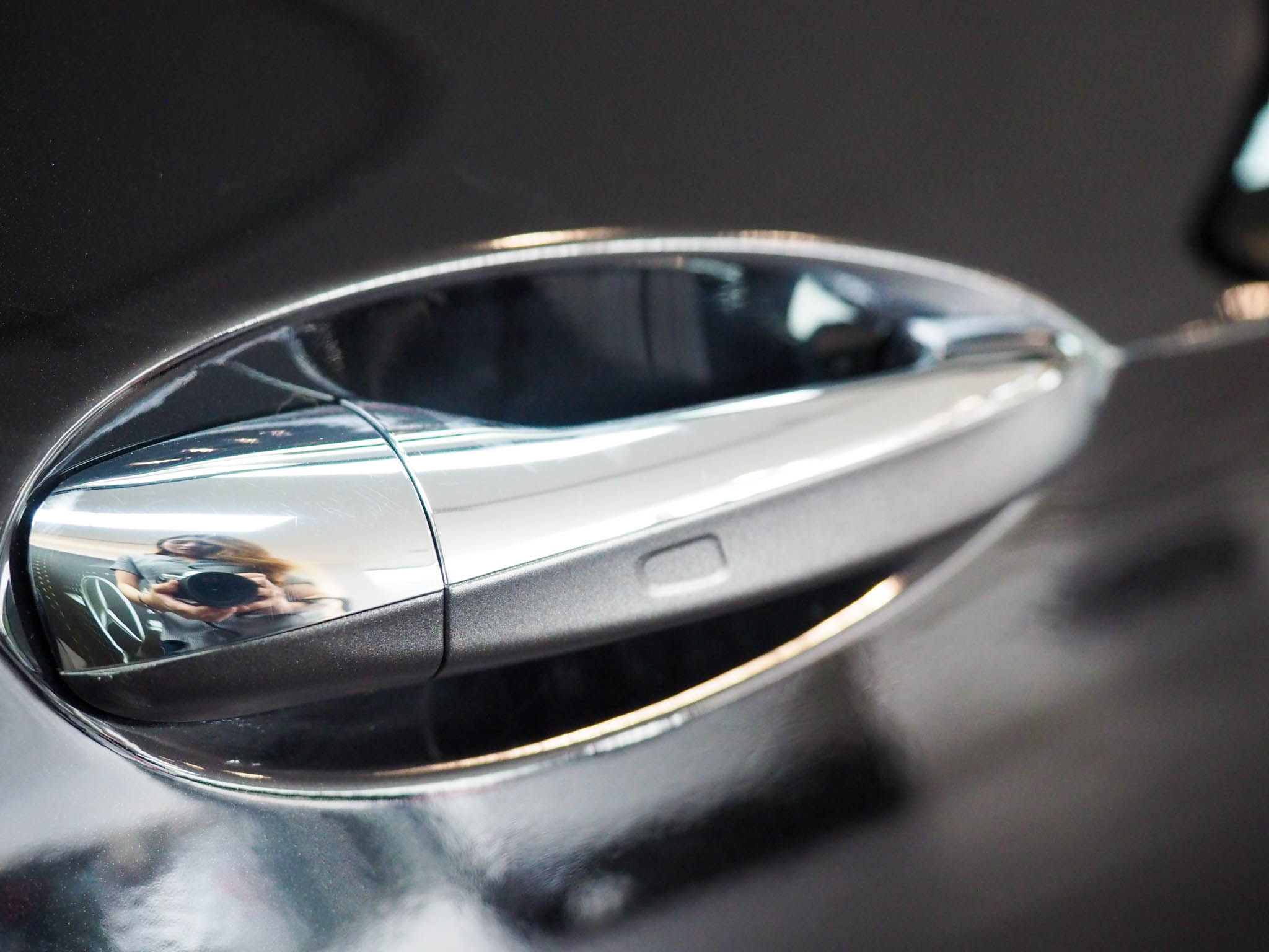 จองแล้ว E350e AMG Plug in Hybrid W213